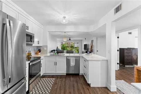 $389,000 | 1336 Churchill Circle, Unit K104, Naples, FL 34116