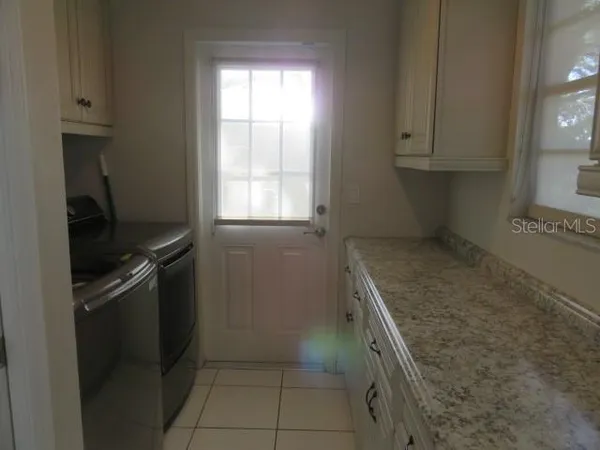 $5,500 | 1024 Tara Vista Drive, Sarasota, FL 34232