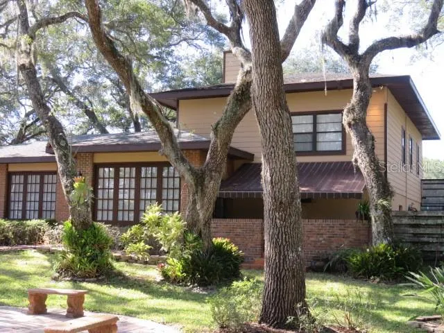 $7,000 | 1024 Tara Vista Drive, Sarasota, FL 34232