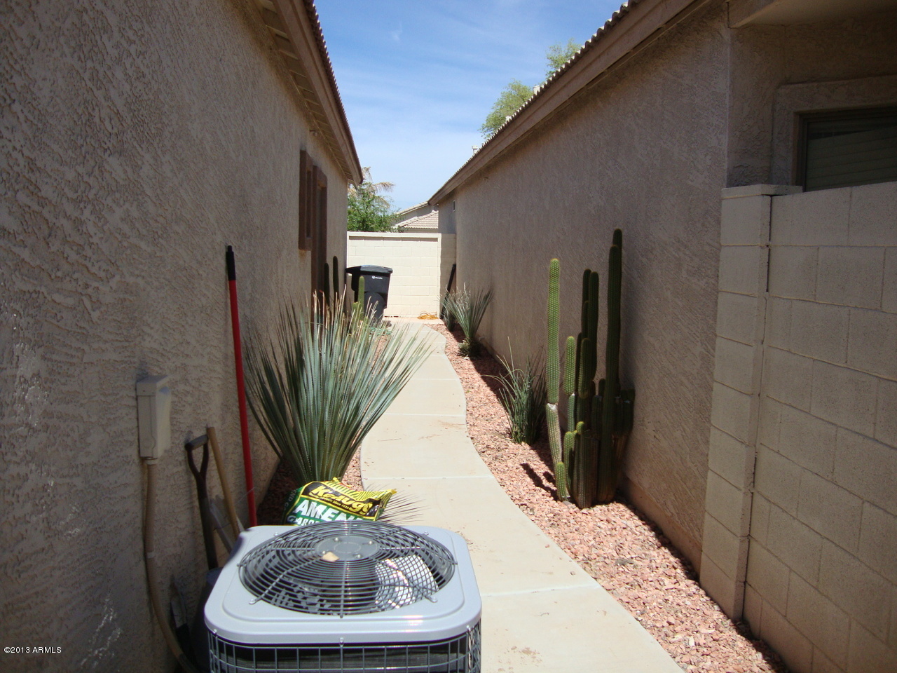 595 West Colt Road Chandler, AZ 85225 - Photo 13 of 18 DSC05320