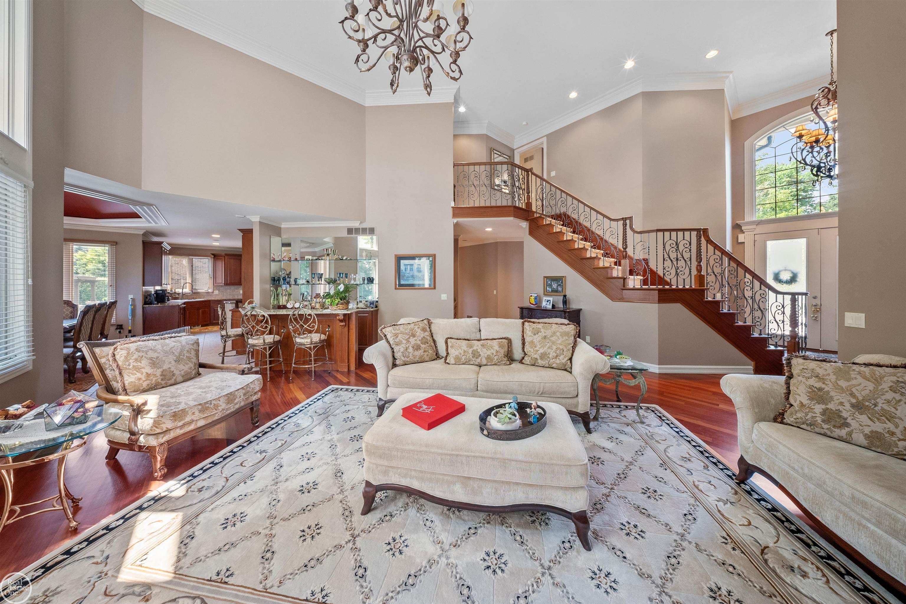13046 Partridge Run Utica, MI 48315 - Photo 7 of 51