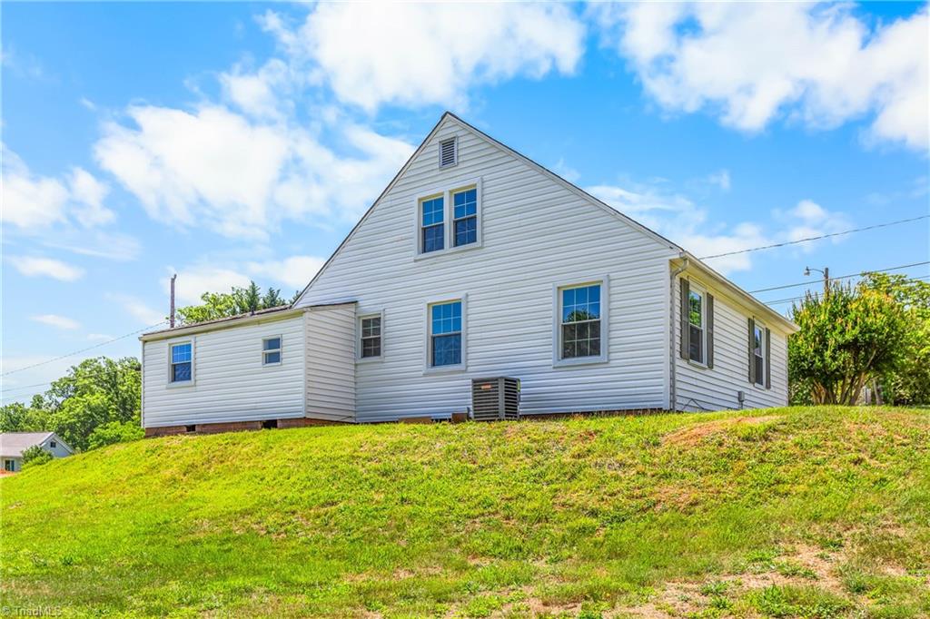 159 Decatur Avenue Elkin, NC 28621 - Photo 24 of 26