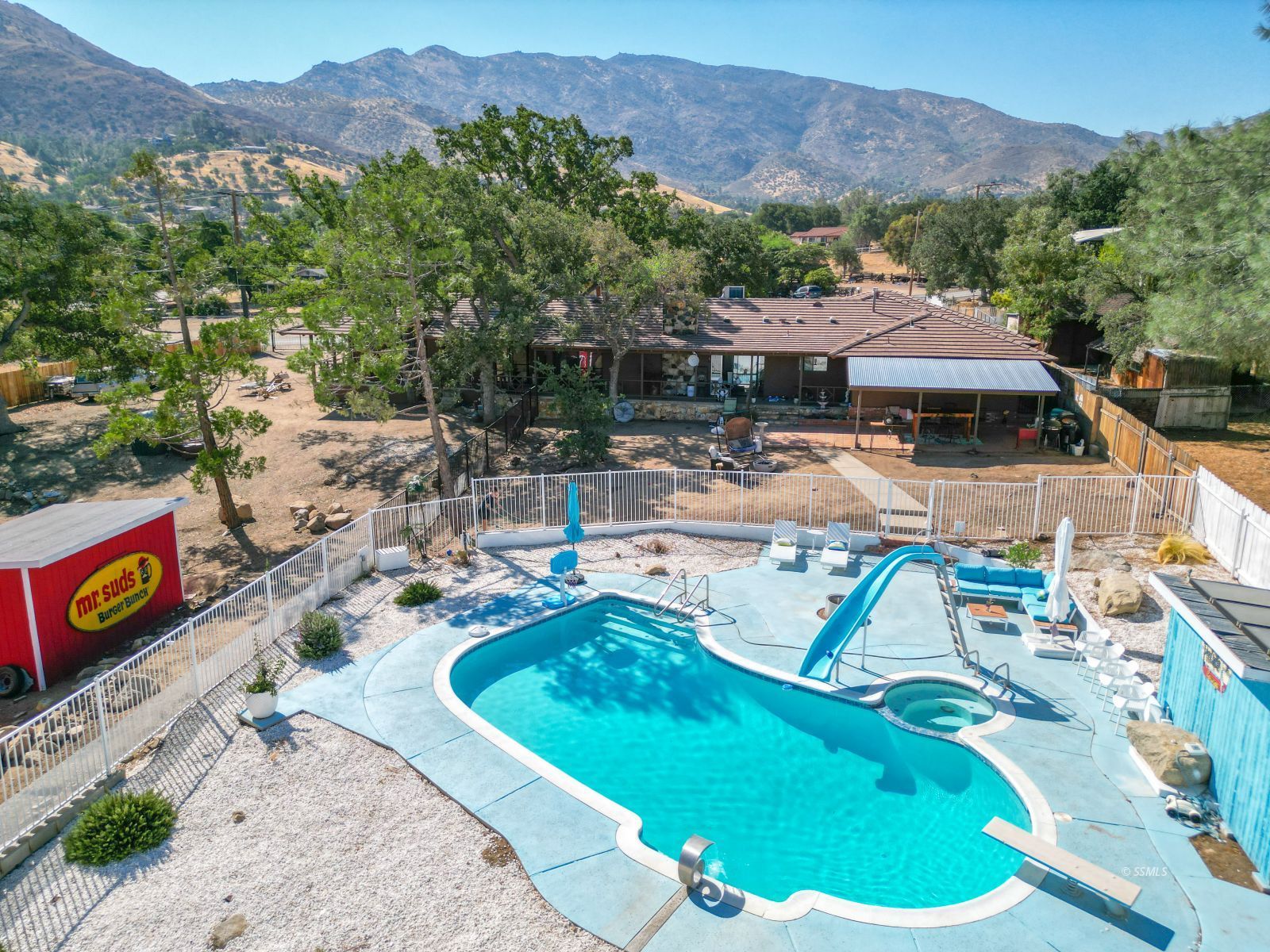 3609 Cook Peak Road Mountain Mesa, CA 93240 - Photo 3 of 50