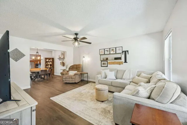 $320,000 | 102 Berry Street, Kingsland, GA 31548