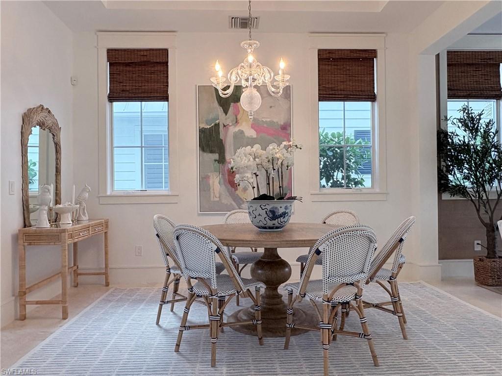 909 10th Avenue South Naples, FL 34102 - Photo 6 of 31