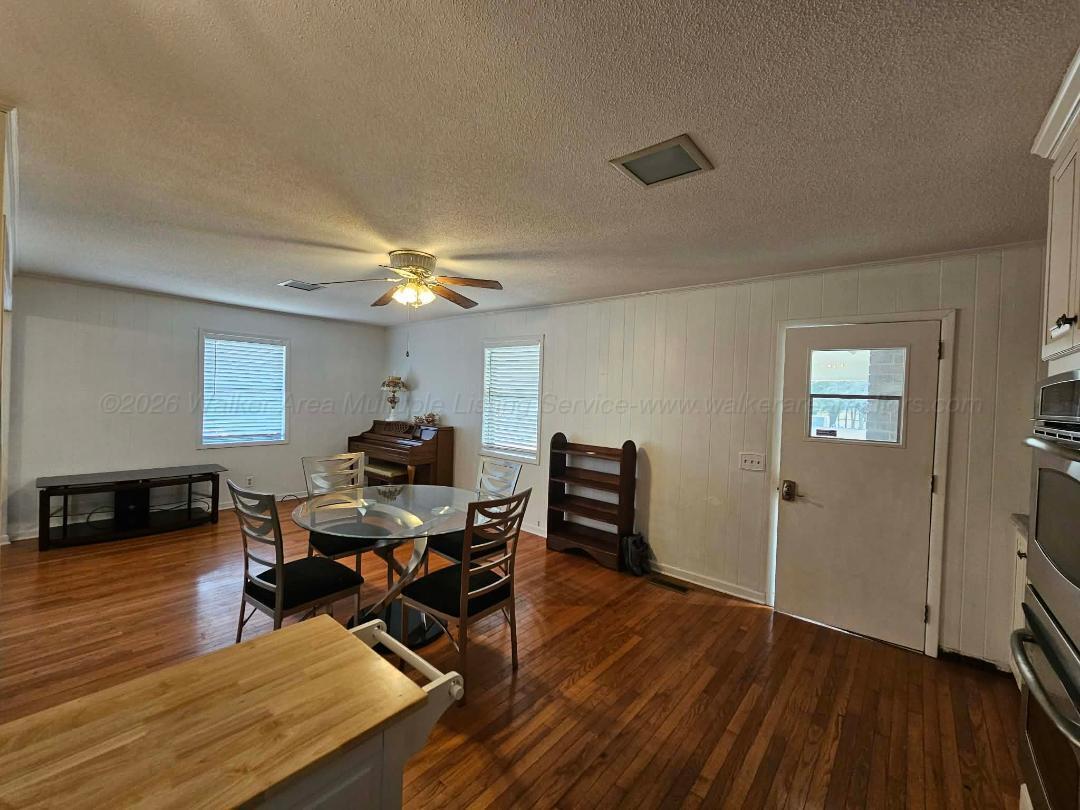 1489 Sunrise Road Jasper, AL 35504 - Photo 11 of 25 Kitchen.