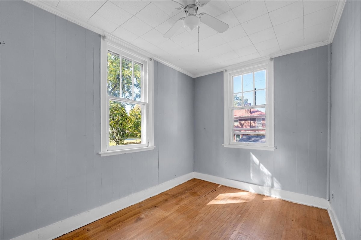 412 East Harp Street Manchester, TN 37355 - Photo 71 of 79 a view of an empty room and window