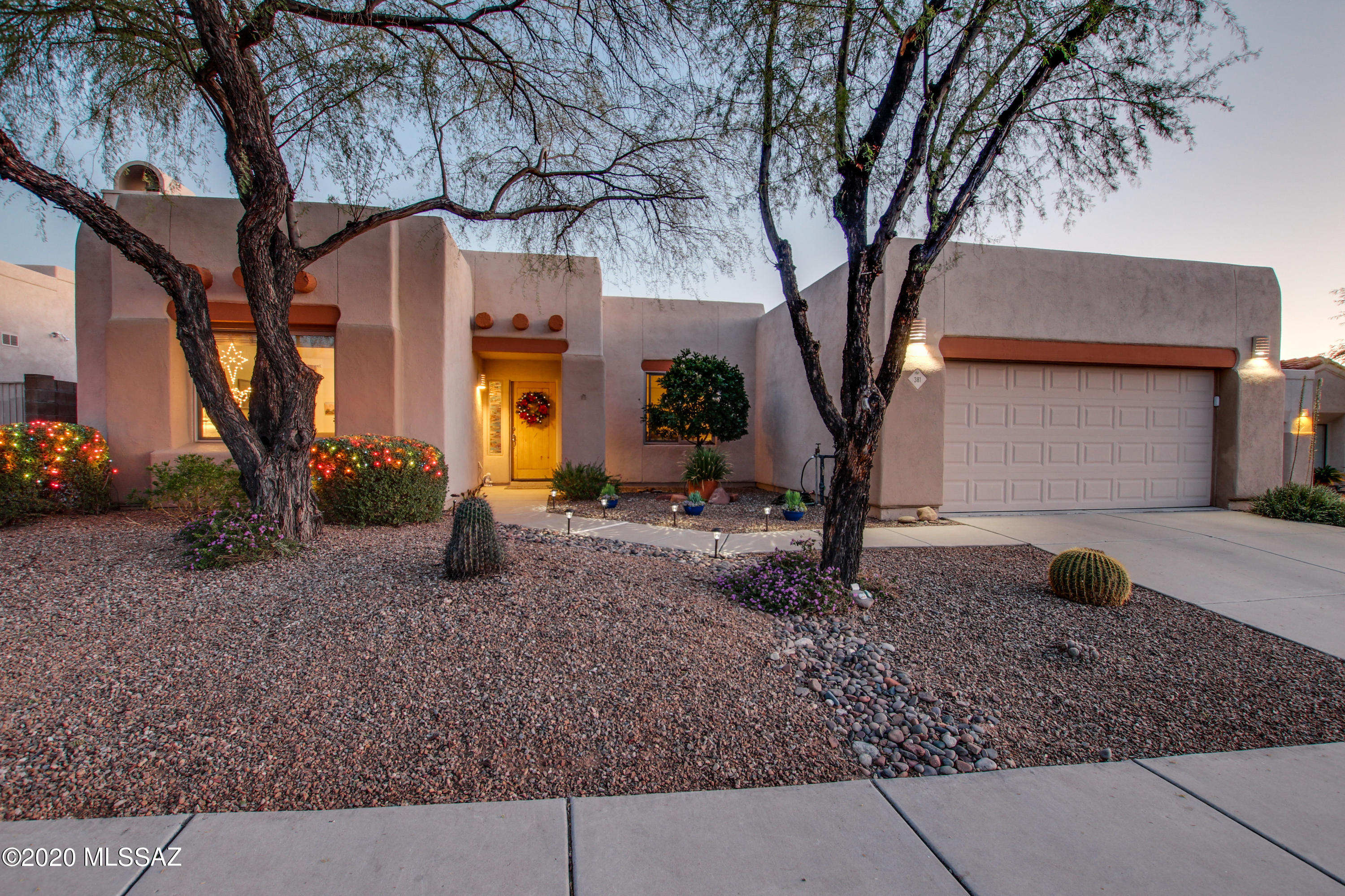 381 West Sugar Loaf Road Tucson, AZ 85737 - Photo 3 of 24 Gallery Image 3