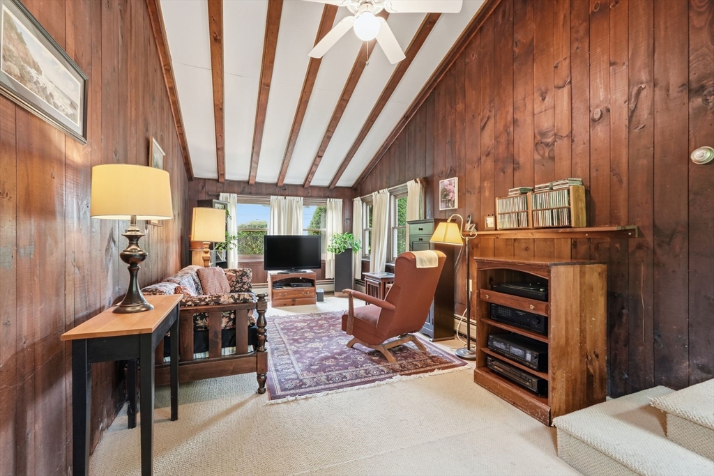 102 Blue Hills Road Amherst, MA 01002 - Photo 15 of 40
