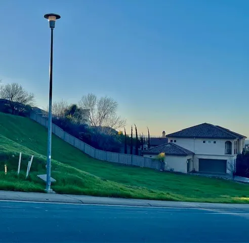 $499,000 | 703 Glen-Mady Way, Folsom, CA 95630