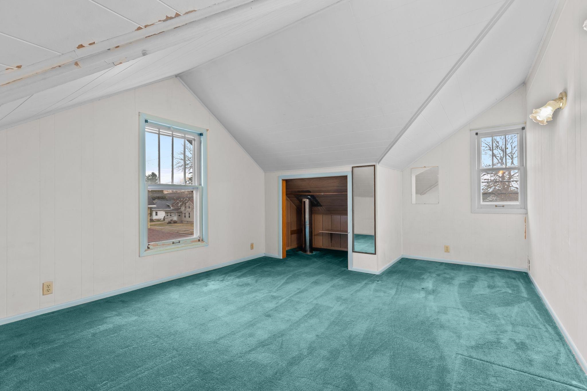 1354 West 2nd Street Appleton, WI 54914 - Photo 30 of 42