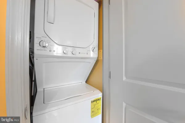 $2,150 | 1831 2nd Street Northeast, Unit 504, Washington, DC 20002