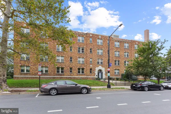$2,150 | 1831 2nd Street Northeast, Unit 504, Washington, DC 20002