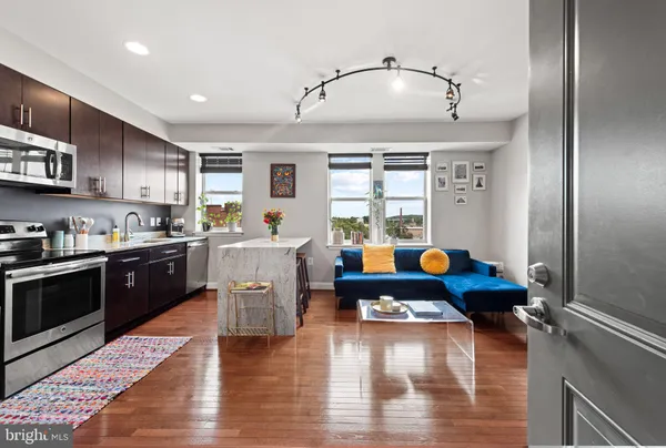 $2,150 | 1831 2nd Street Northeast, Unit 504, Washington, DC 20002