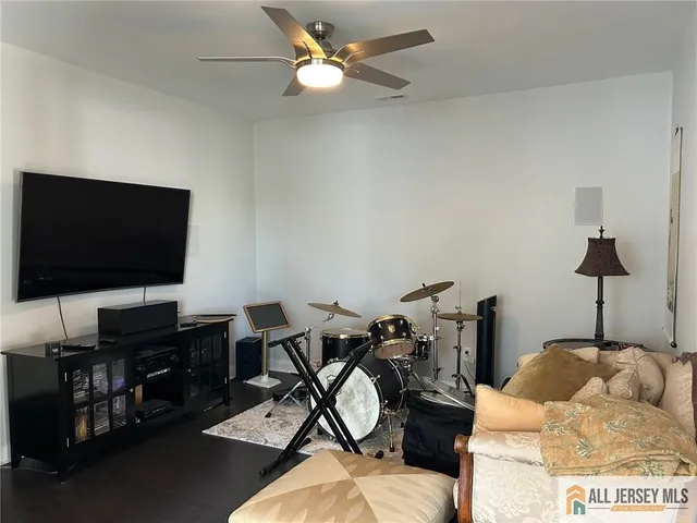 $5,490 | 30 Hamilton Drive, Cranbury, NJ 08512