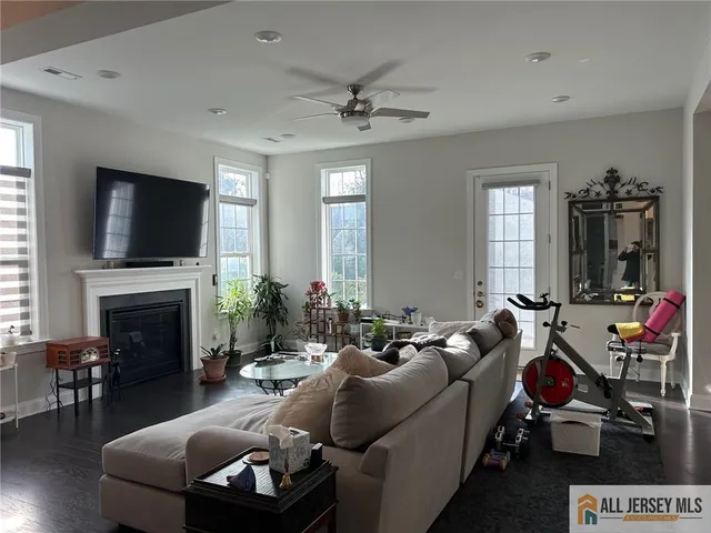 $5,490 | 30 Hamilton Drive, Cranbury, NJ 08512