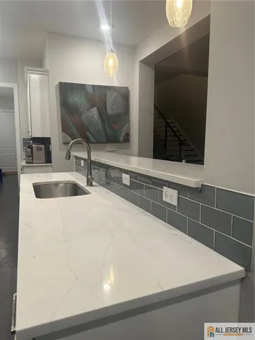 $5,490 | 30 Hamilton Drive, Cranbury, NJ 08512