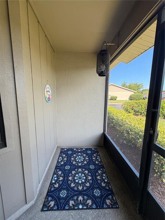 2131 Ridge Road South, Unit 135 Largo, FL 33778 - Photo 3 of 33 a bathroom with a sink and a shower