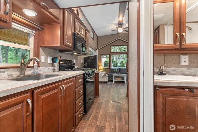 $399,000 | 990 South Lake Whatcom Boulevard, Unit 9, Sedro-Woolley, WA 98284