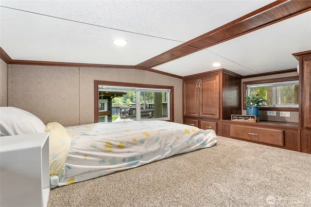 $399,000 | 990 South Lake Whatcom Boulevard, Unit 9, Sedro-Woolley, WA 98284