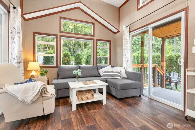 $399,000 | 990 South Lake Whatcom Boulevard, Unit 9, Sedro-Woolley, WA 98284