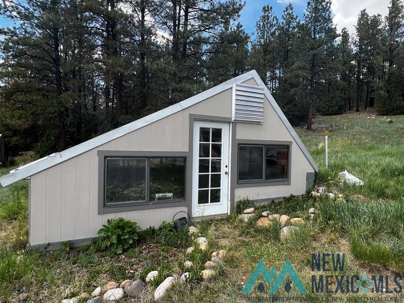 150 Forrest Service Road 124 Road Chamisal, NM 87521 - Photo 5 of 42 View of outbuilding