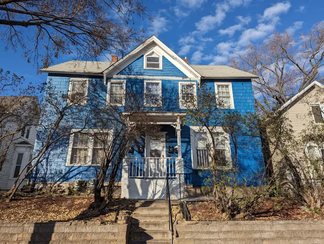 $364,500 | 23 West Acker Street, St. Paul, MN 55117