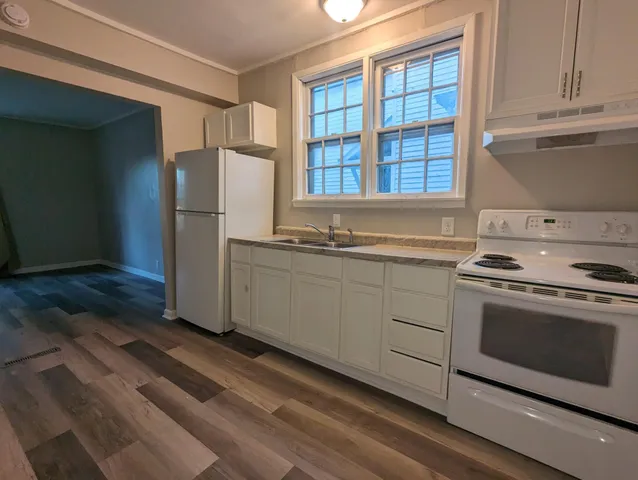 $364,500 | 23 West Acker Street, St. Paul, MN 55117