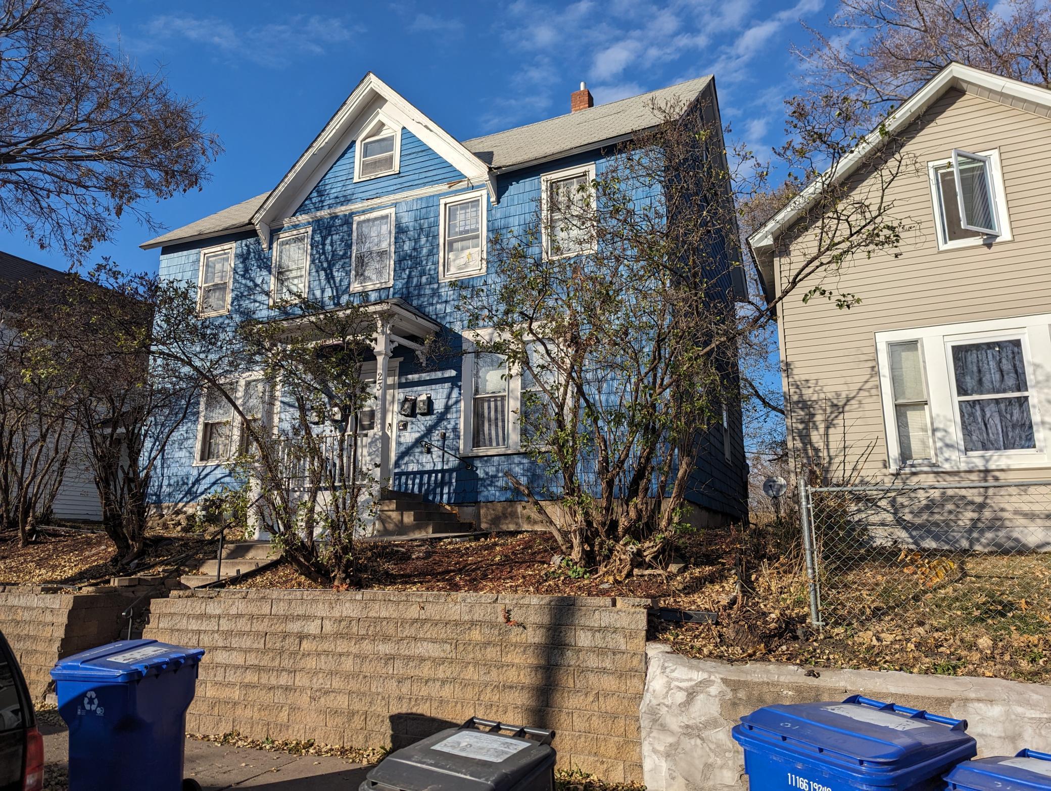 23 West Acker Street St. Paul, MN 55117 - Photo 2 of 37