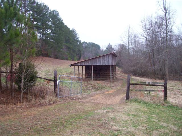 2473 Trace Creek Road Centerville, TN 37033 - Photo 6 of 20 Gallery Image 6