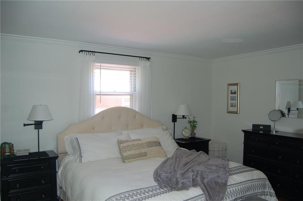 246 Lytton Road Coraopolis, PA 15108 - Photo 15 of 25 Gallery Image 15