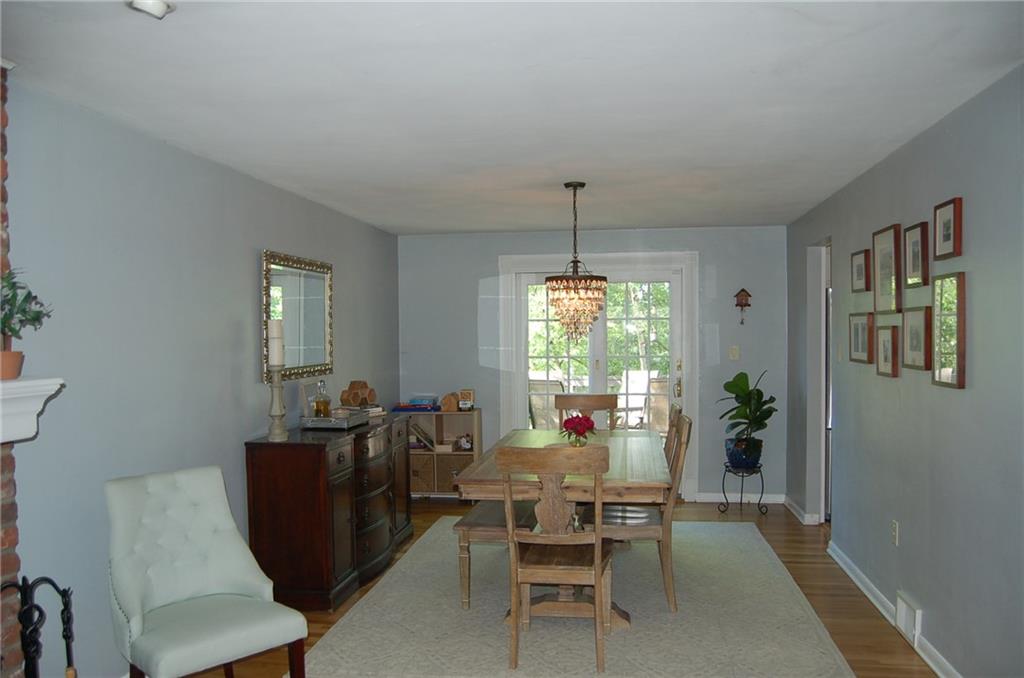 246 Lytton Road Coraopolis, PA 15108 - Photo 10 of 25 Gallery Image 10