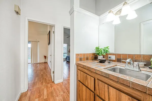 $289,000 | 345 Sylmar Avenue, Clovis, CA 93612