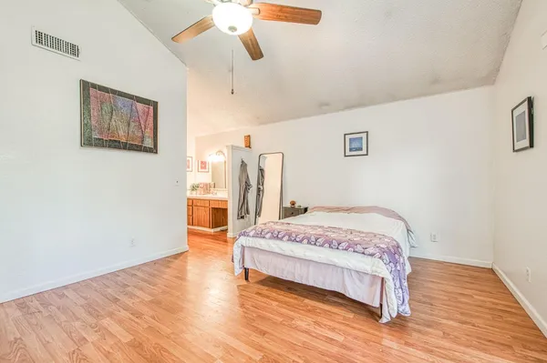 $289,000 | 345 Sylmar Avenue, Clovis, CA 93612