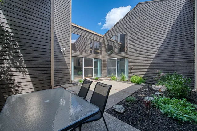 $310,000 | 345 Sylmar Avenue, Clovis, CA 93612