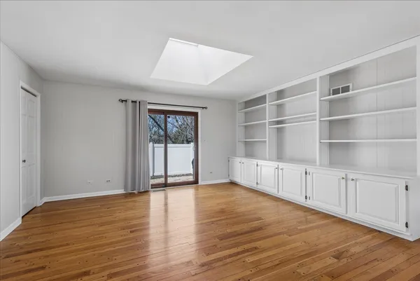 $765,000 | 1318 Gamon Road, Wheaton, IL 60189