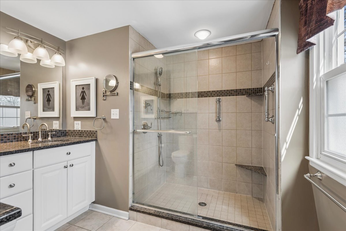 1318 Gamon Road Wheaton, IL 60189 - Photo 22 of 35