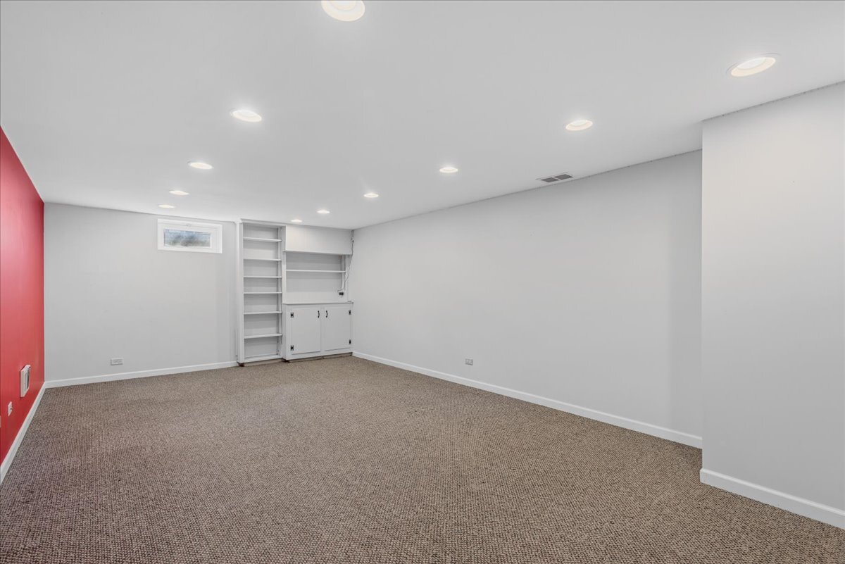 1318 Gamon Road Wheaton, IL 60189 - Photo 28 of 35