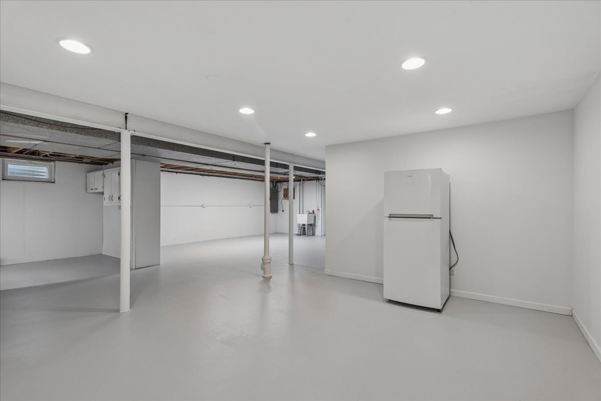 1318 Gamon Road Wheaton, IL 60189 - Photo 29 of 35