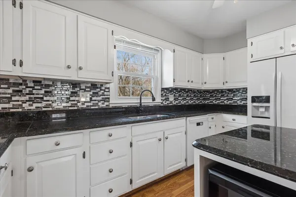 $765,000 | 1318 Gamon Road, Wheaton, IL 60189