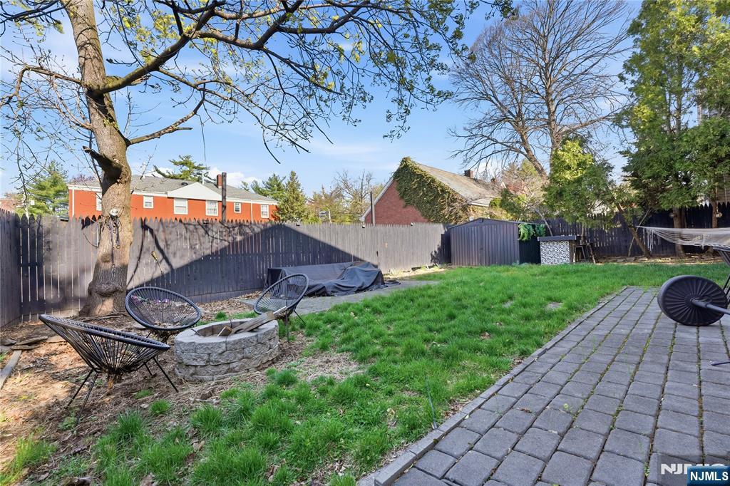 770 Hartwell Street Teaneck, NJ 07666 - Photo 31 of 36