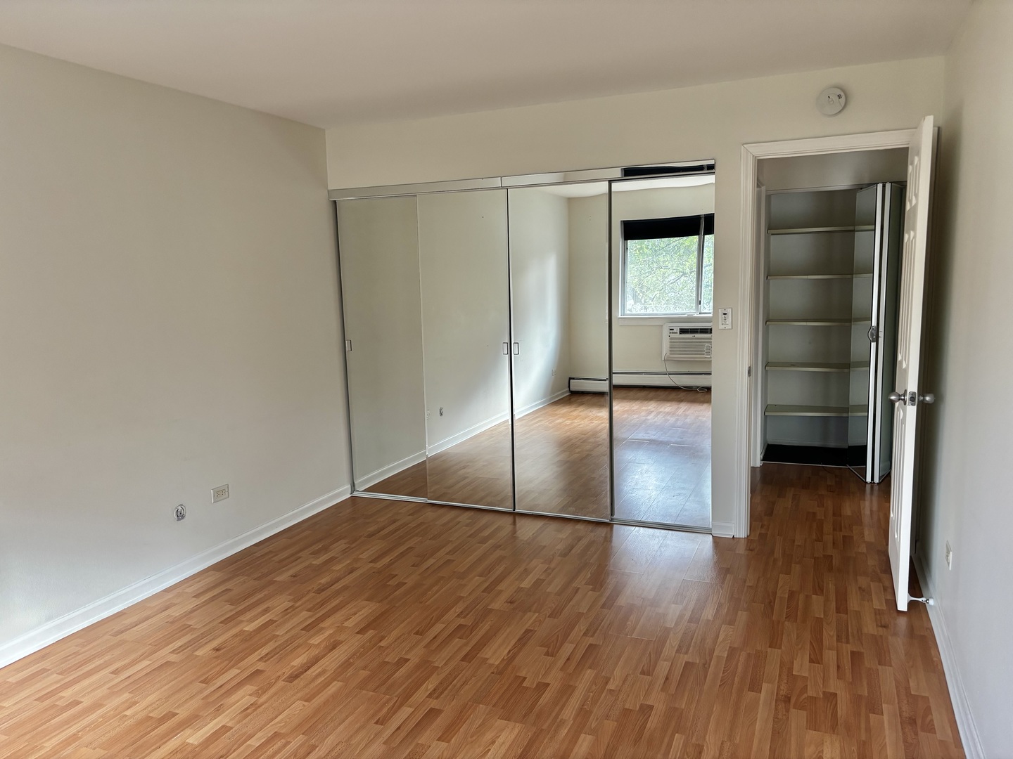 2 Villa Verde Drive, Unit 203 Buffalo Grove, IL 60089 - Photo 10 of 14