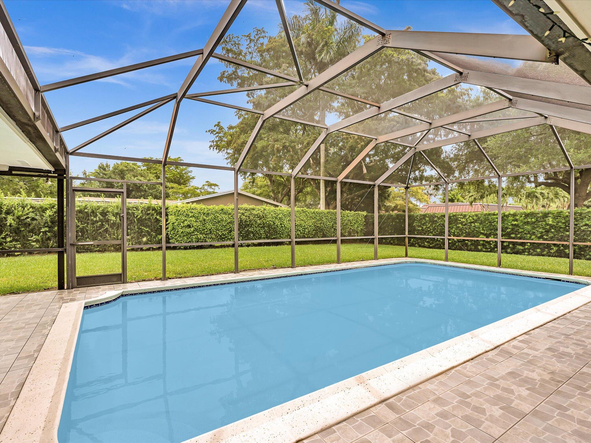 7381 Southwest 9th Street Plantation, FL 33317 - Photo 29 of 62 Less Skimming!