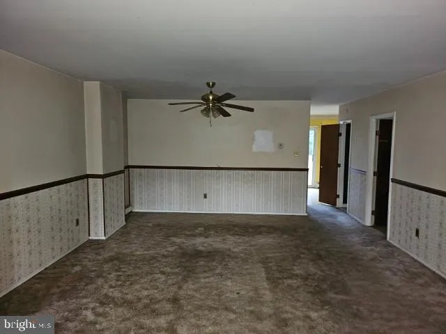 $229,500 | 805 Sandra Lane, Norristown, PA 19403