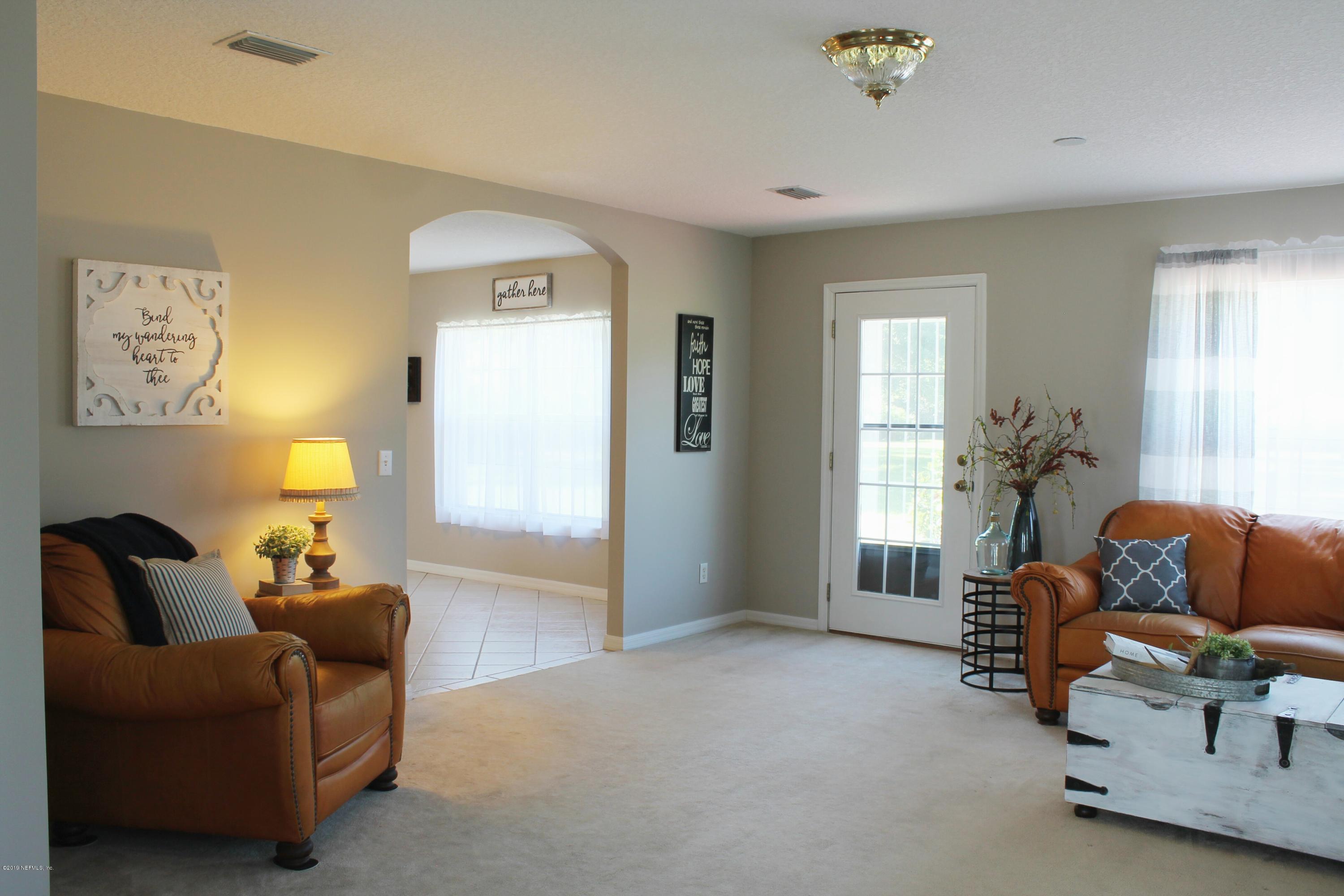 4590 Raintree Drive Macclenny, FL 32063 - Photo 16 of 37 LIVING ROOM