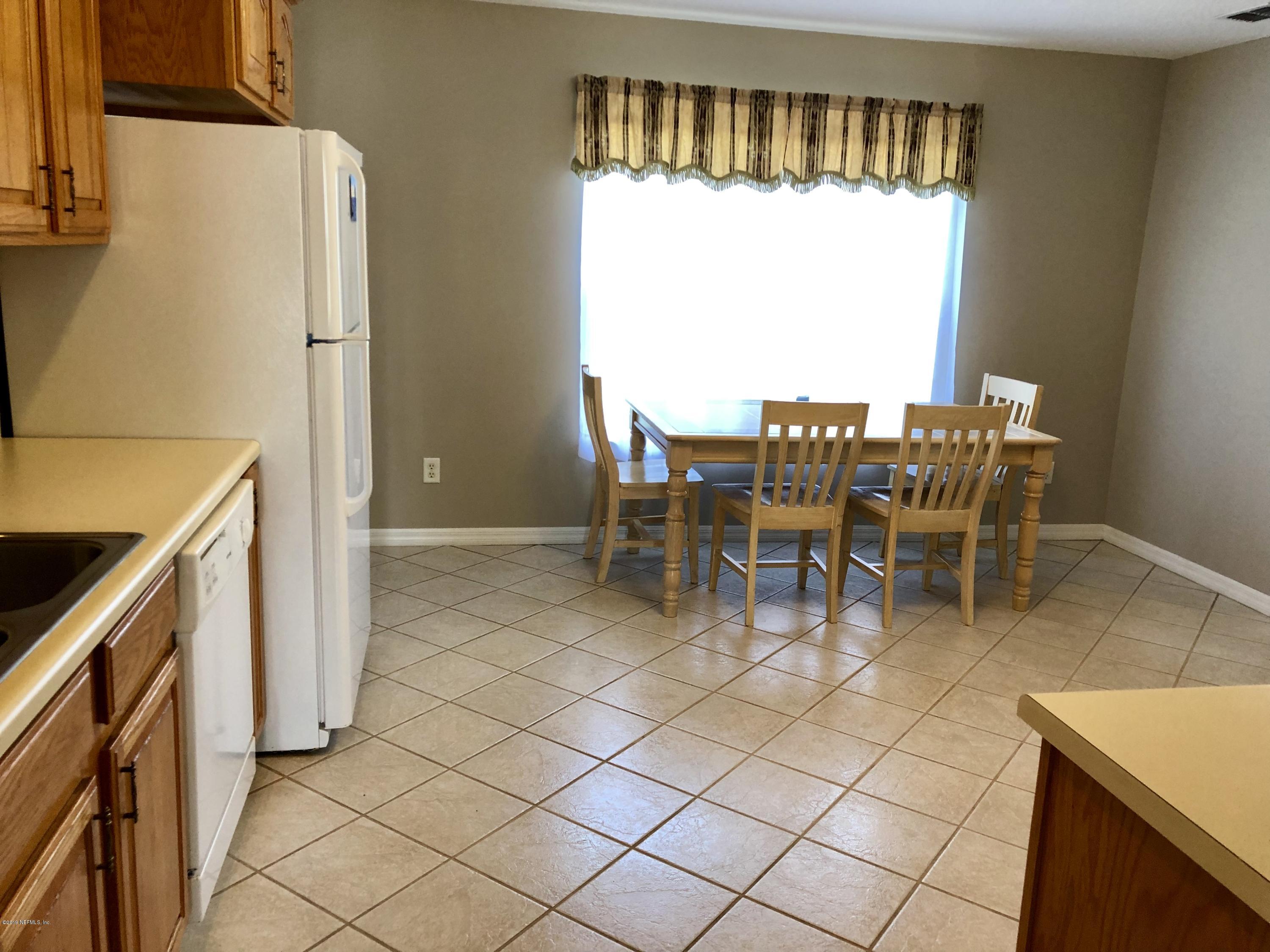 4590 Raintree Drive Macclenny, FL 32063 - Photo 18 of 37 KITCHEN DINING