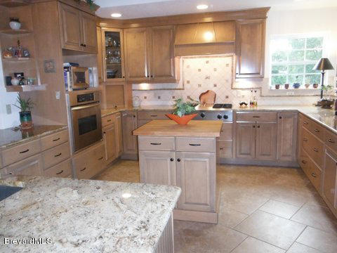 4270 Windover Way Melbourne, FL 32934 - Photo 11 of 11 Kitchen2