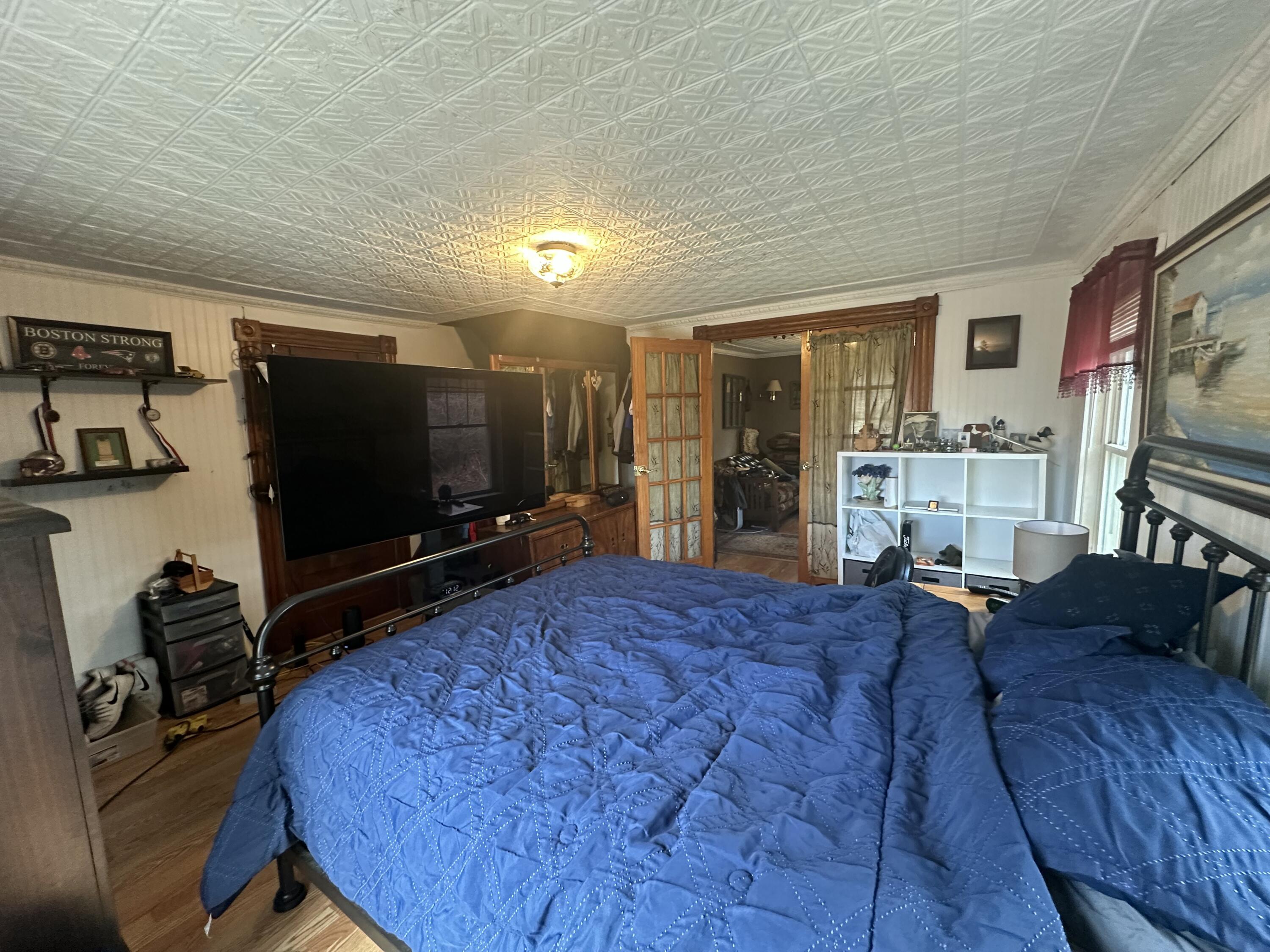 18 View Street Jonesport, ME 04649 - Photo 33 of 55 Living Room from Corner