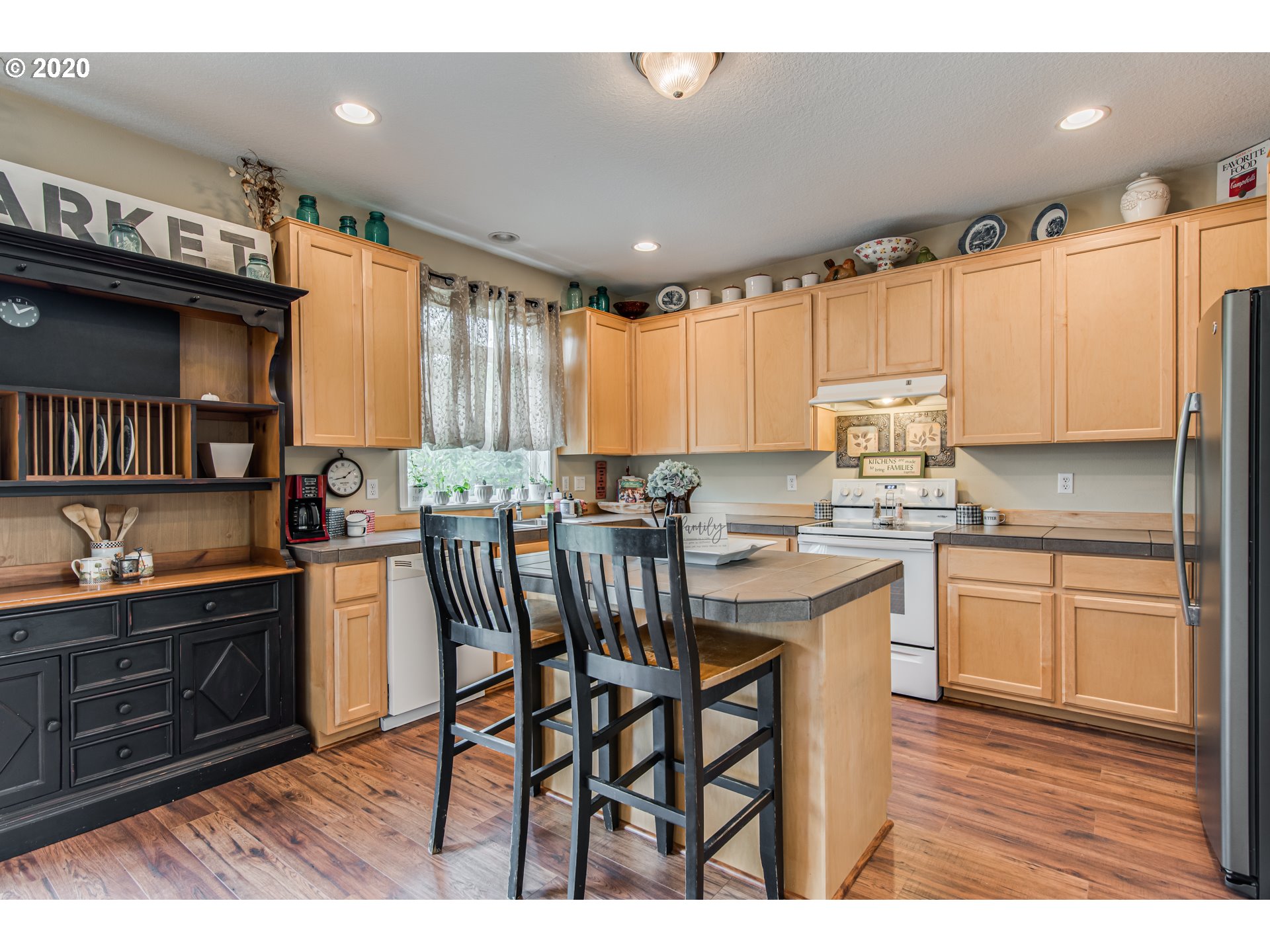 1633 North Falcon Drive Ridgefield, WA 98642 - Photo 8 of 31 Gallery Image 8