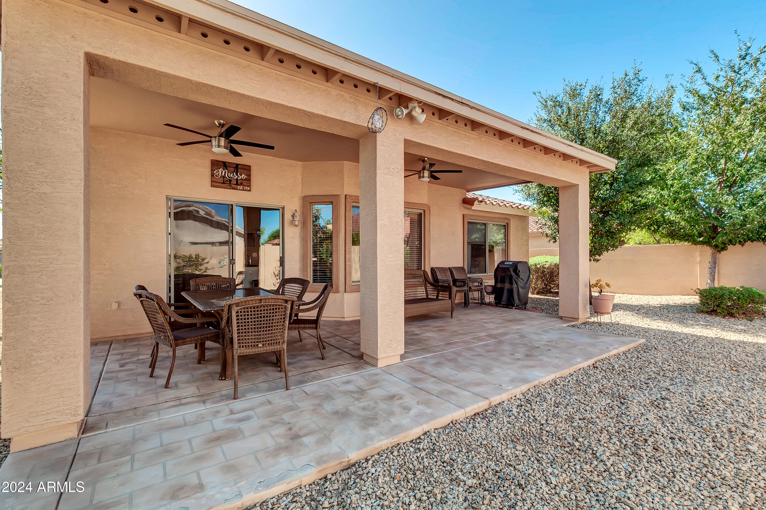 4618 East Walnut Road Gilbert, AZ 85298 - Photo 26 of 42 4618 E Walnut Rd-28